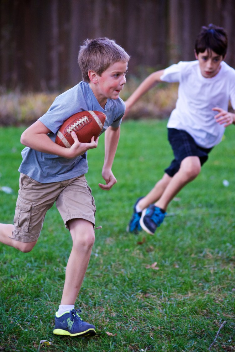 backyard-football-1091738-wallpaper